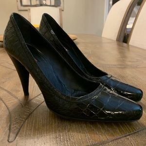 Prada heels size 39 1/2